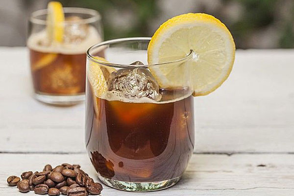 نوشیدن قهوه با لیمو برای سلامتی افراد
